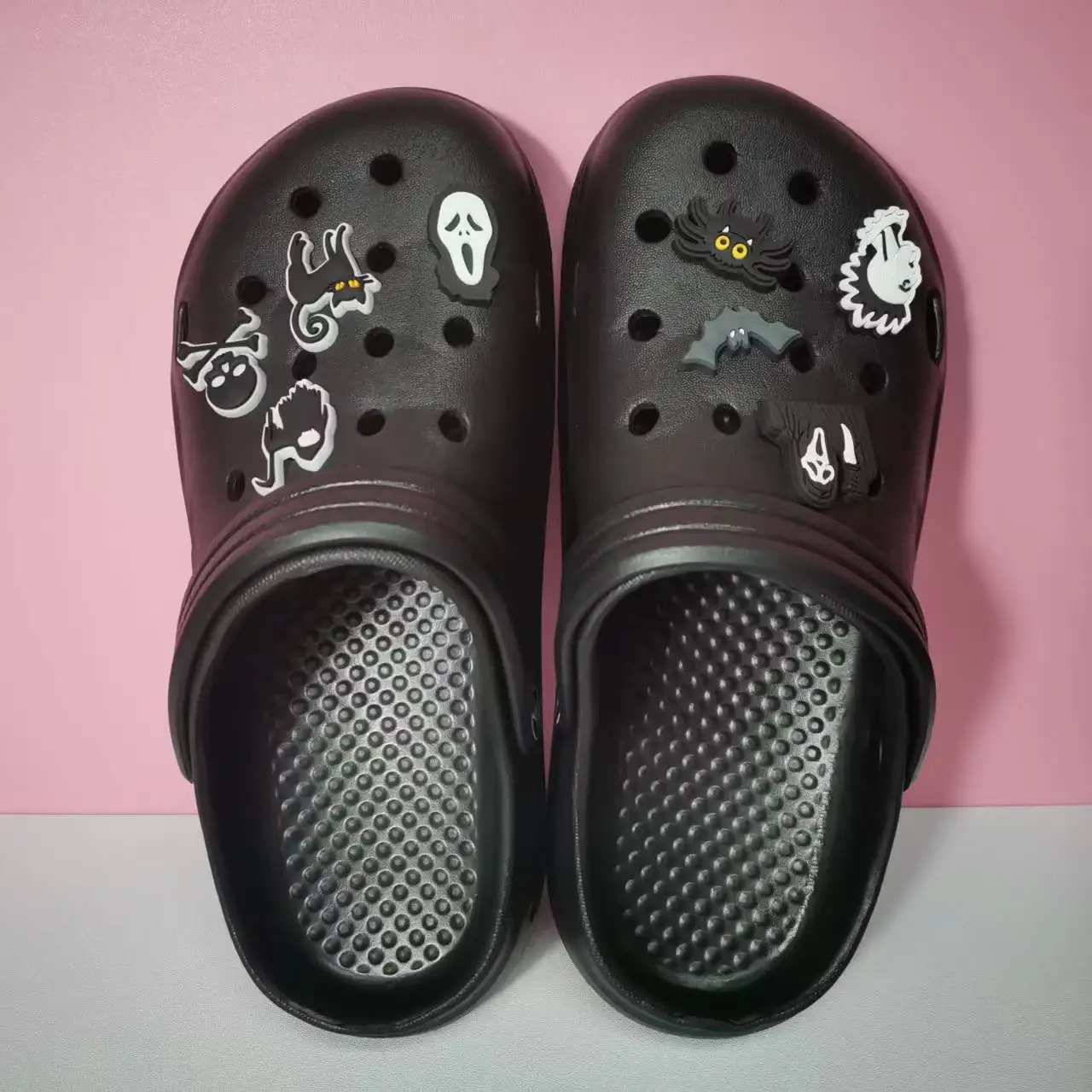 Woman Slippers With Halloween  - огляд і ціна Jewelry Making For Adults